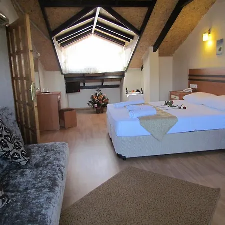 מלון Palmiye דליאן